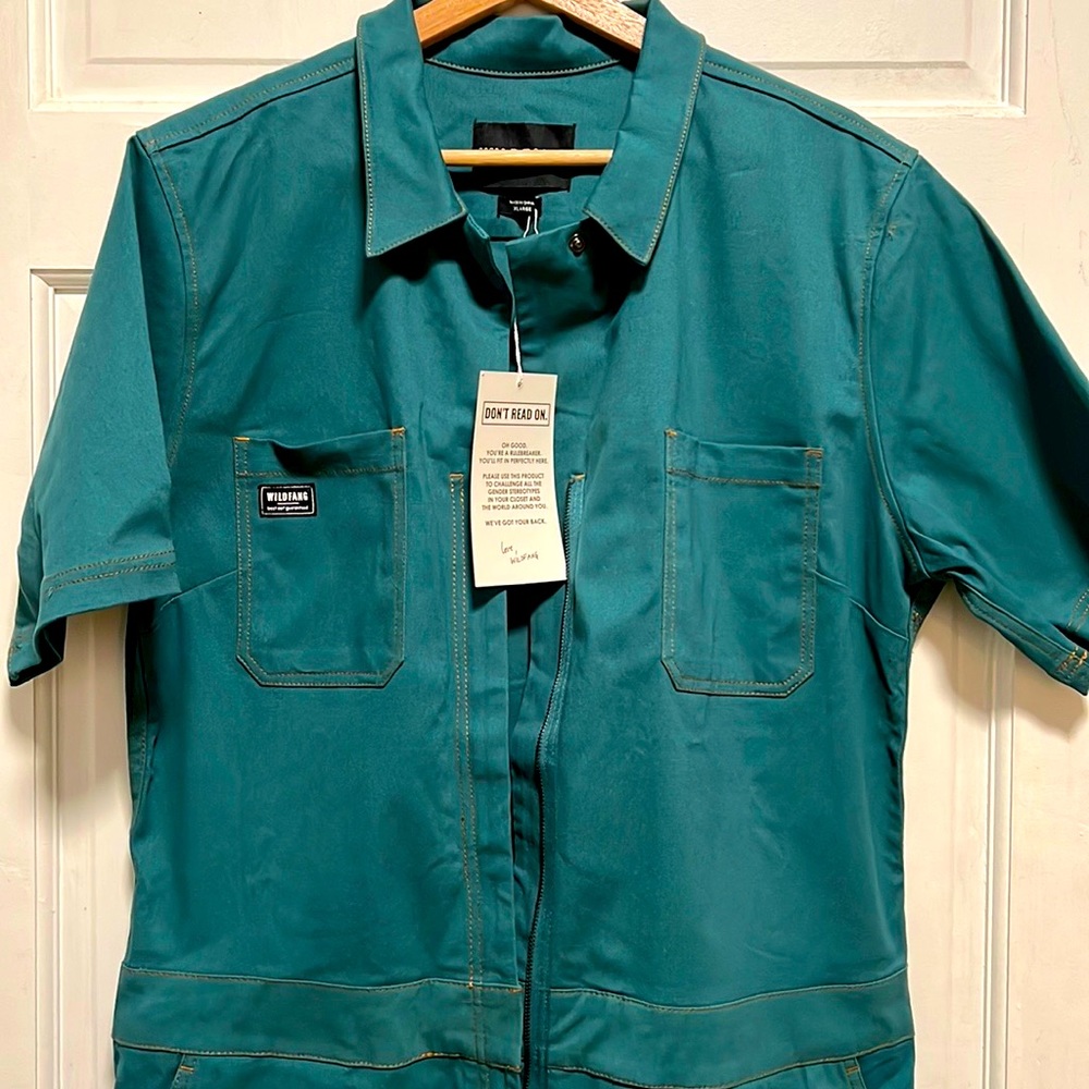XL WILDFANG tee Essential Jumpsuit, teal with orange detailing. NWT.